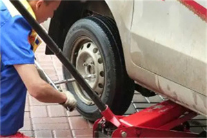 龙泉驿区附近拖车24小时服务热线电话