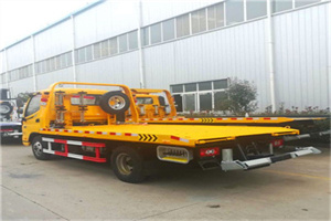 龙泉驿区附近拖车救援搭电