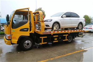 龙泉驿区附近拖车救援24小时服务热线